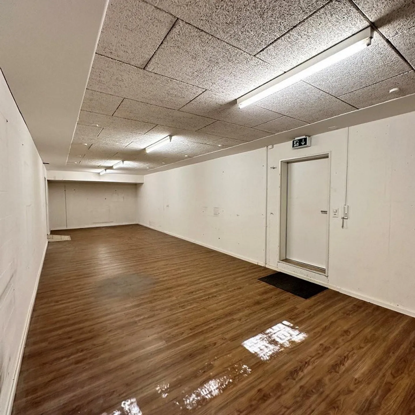 Space for Projects - Central Studio/Storage in Binningen - Photo 2 of 4