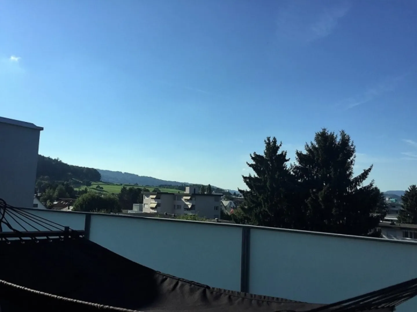 Living with a View in a Family-Friendly Environment - Photo 2 of 10