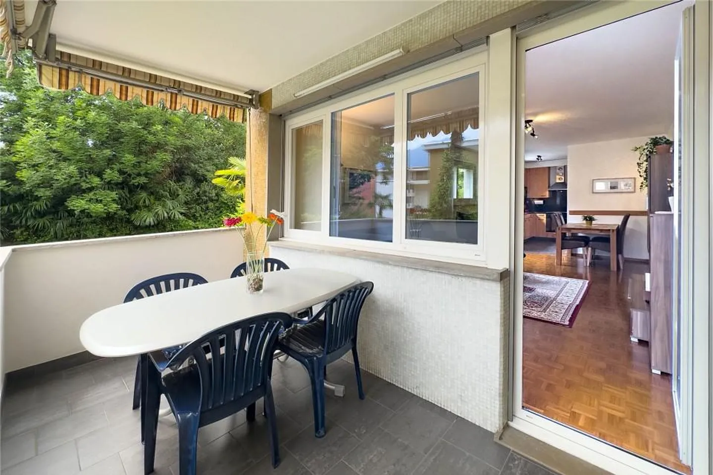 Appartement de 3,5 pièces avec piscine - Photo 8 sur 13