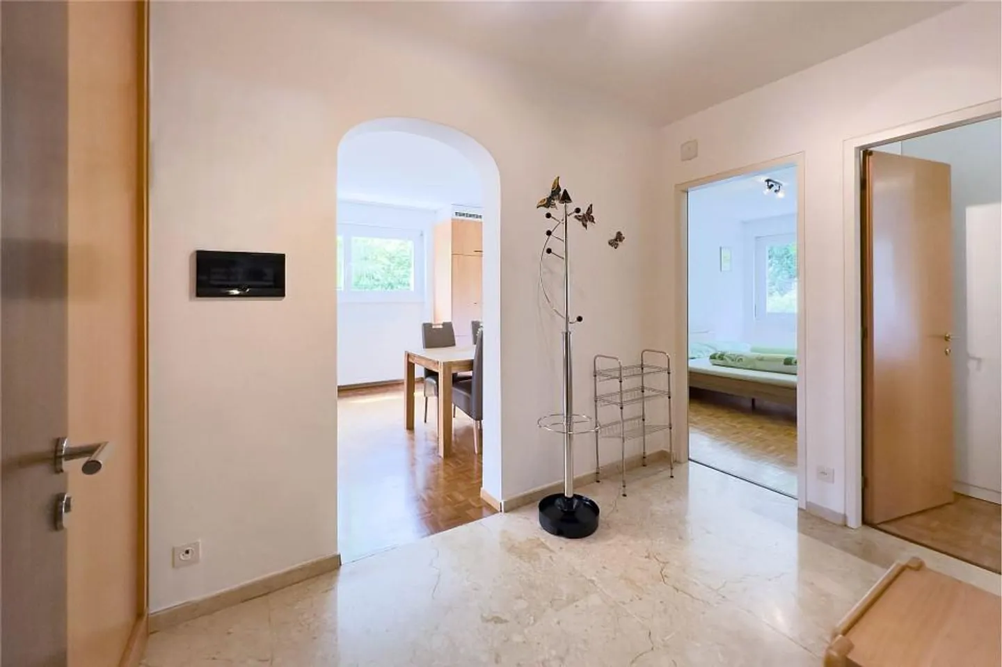 Appartement de 3,5 pièces avec piscine - Photo 10 sur 13