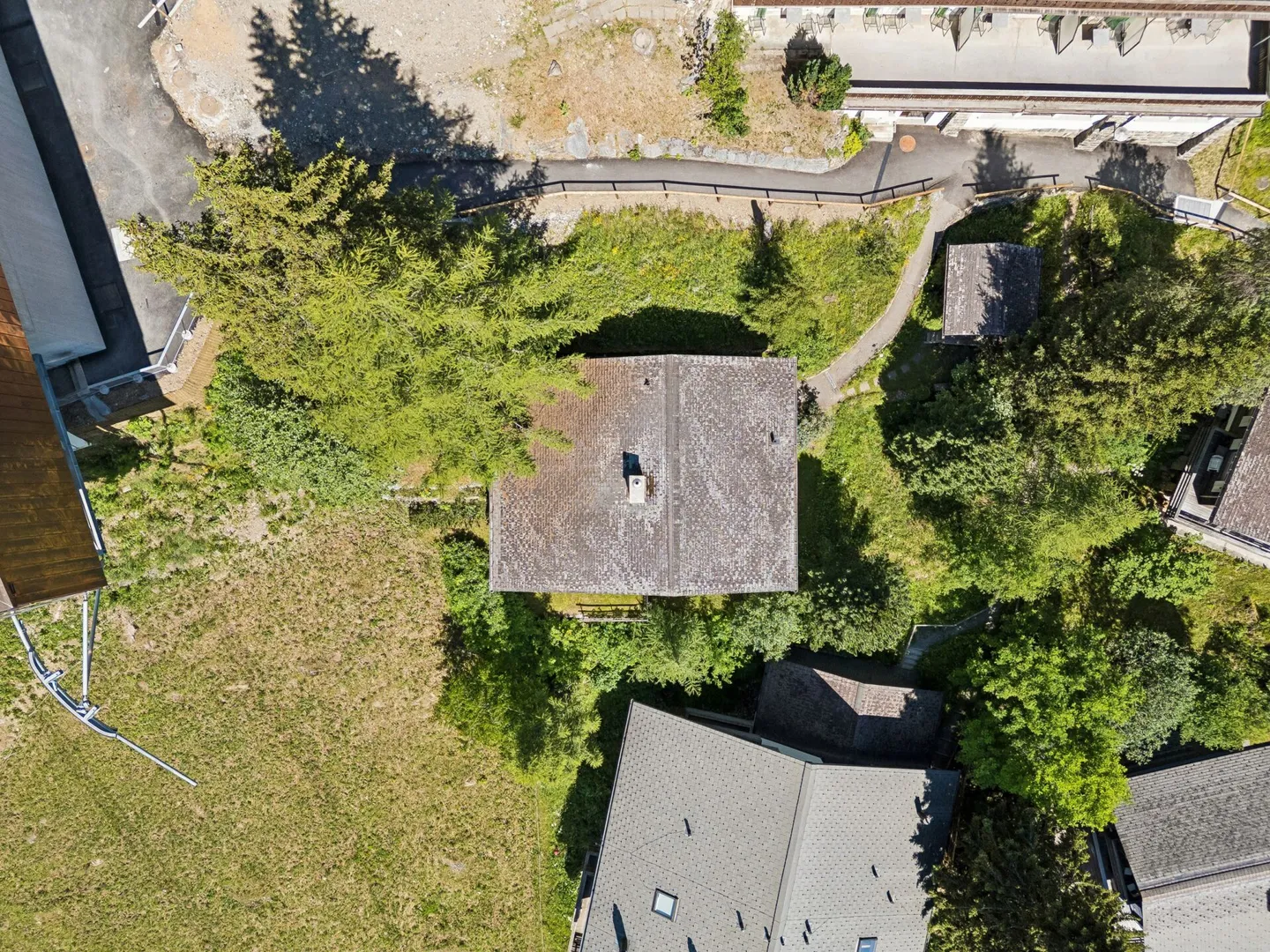 Condominium attrayant de 3,5 pièces dans un bon emplacement - également comme résidence secondaire - Photo 12 sur 13