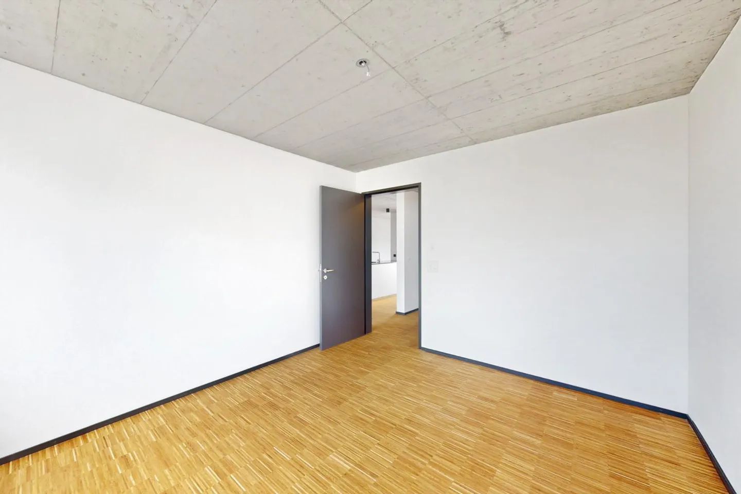 Modernes Apartment im 4VIERTEL - Foto 7 von 8