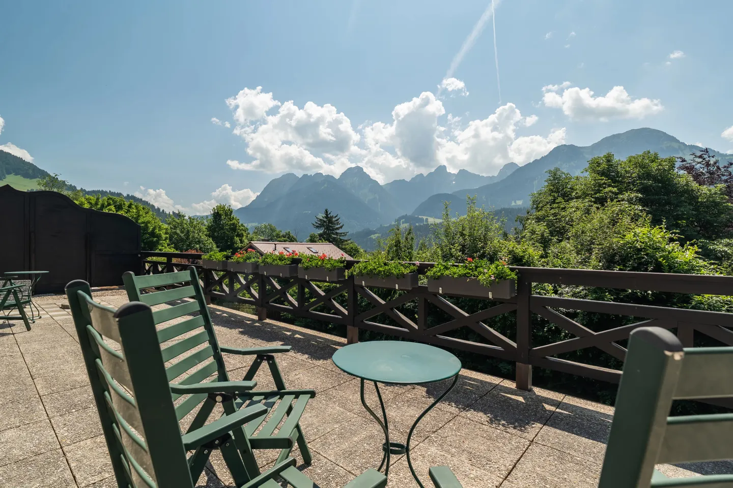 Luxury Apartment in Palace - Photo 1 of 12