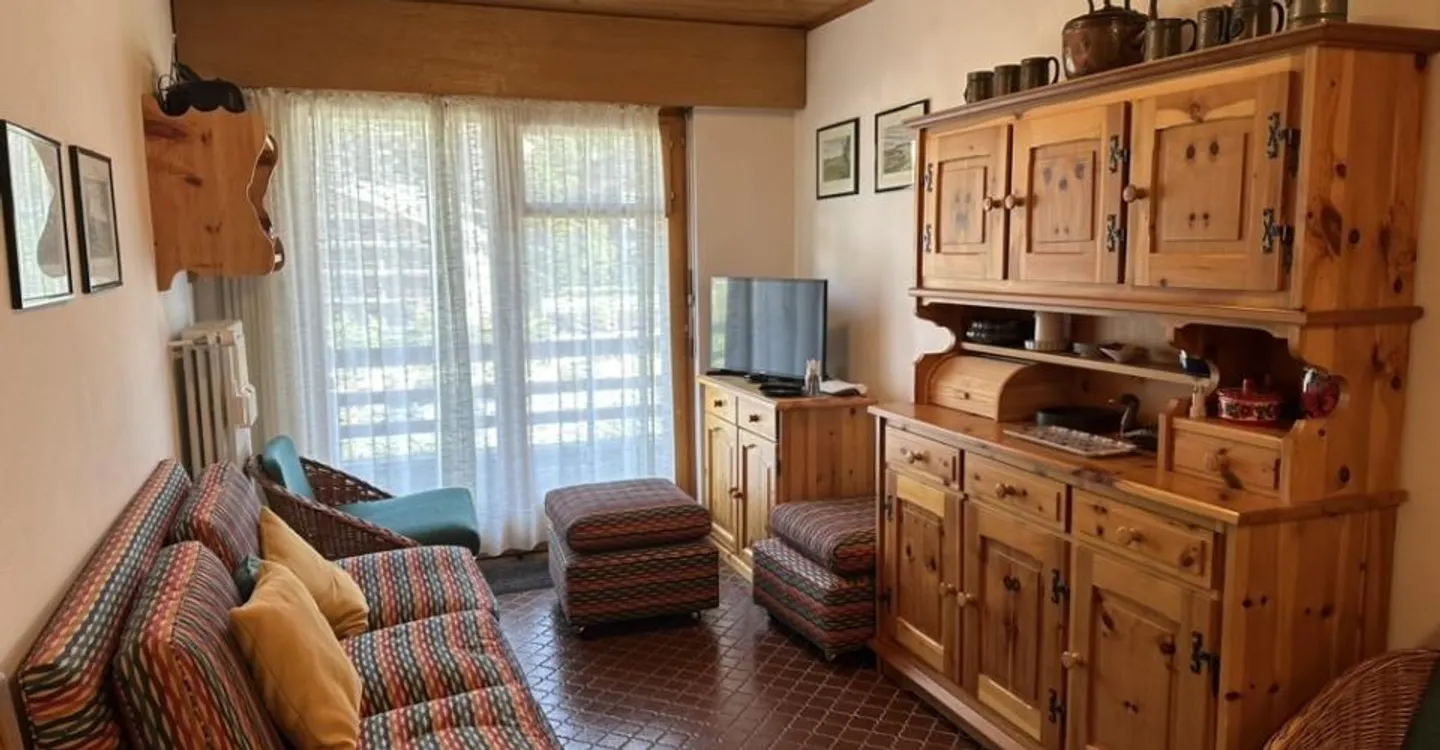 3.5 Room Apartment - Photo 1 of 6