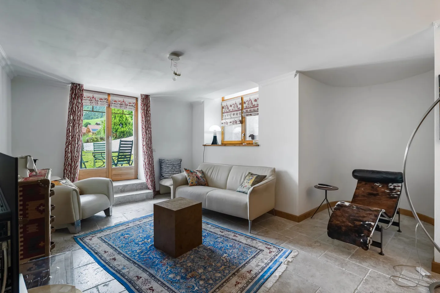 Luxury Apartment in Palace - Photo 5 of 12