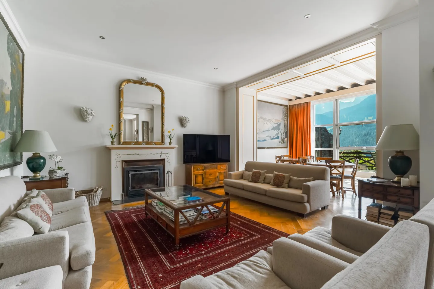 Luxury Apartment in Palace - Photo 8 of 12