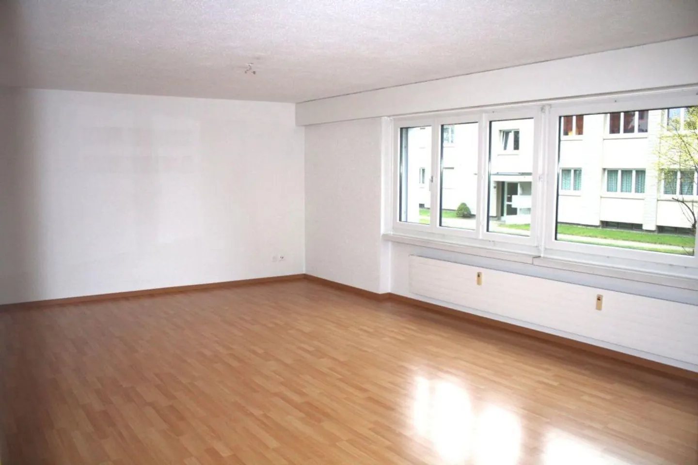 Geräumige Familienwohnung - Foto 3 von 12