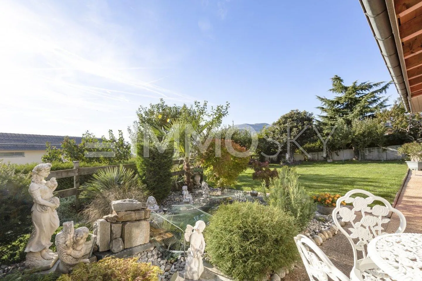 TOO LATE - Beautiful family home in St-Légier - Photo 2 of 5