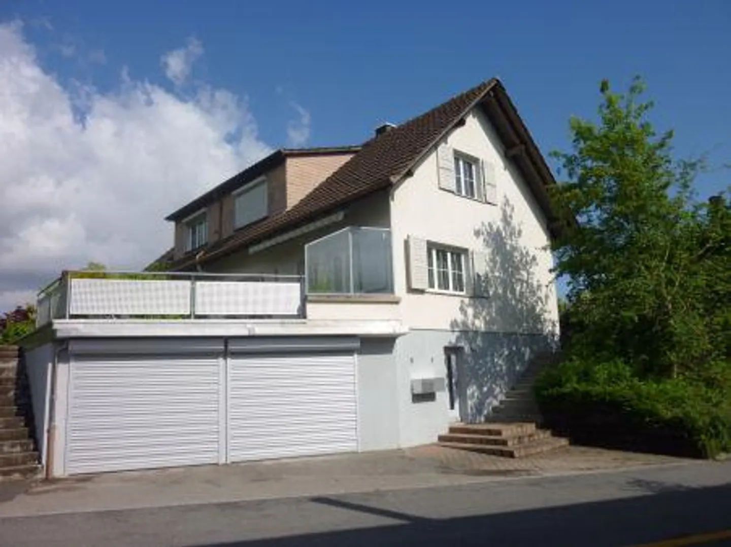 Möbliertes Einfamilienhaus - Foto 1 von 10