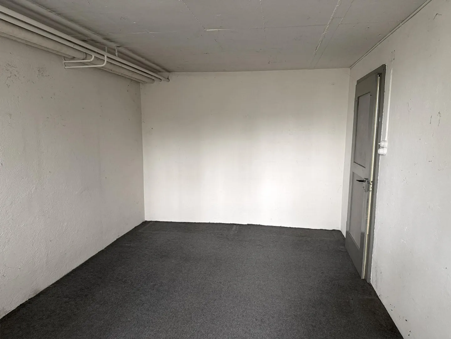 Hobby Studio/Workshop/Storage/Cellar Room - Photo 1 of 8