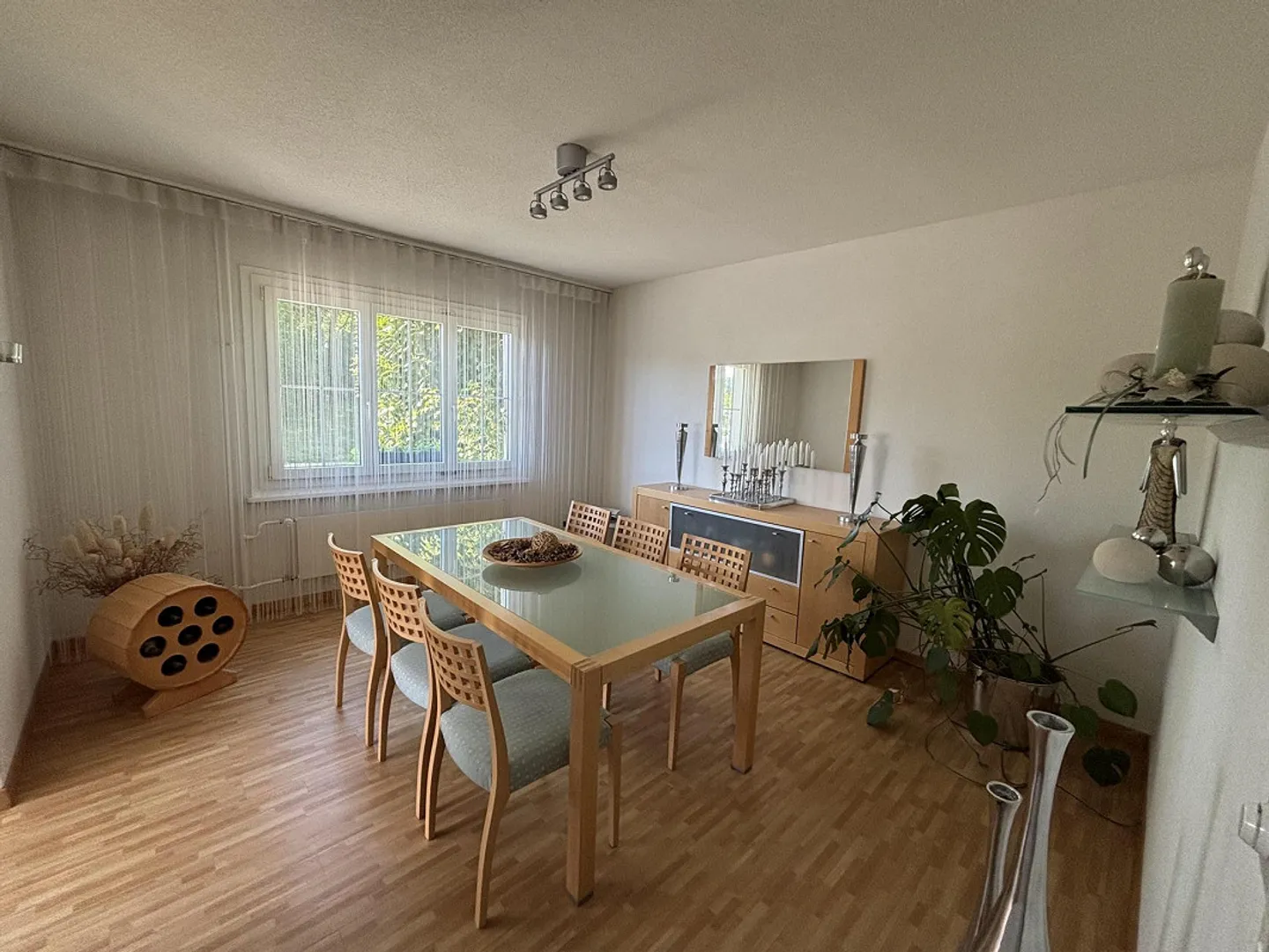 Möbliertes Einfamilienhaus - Foto 3 von 10