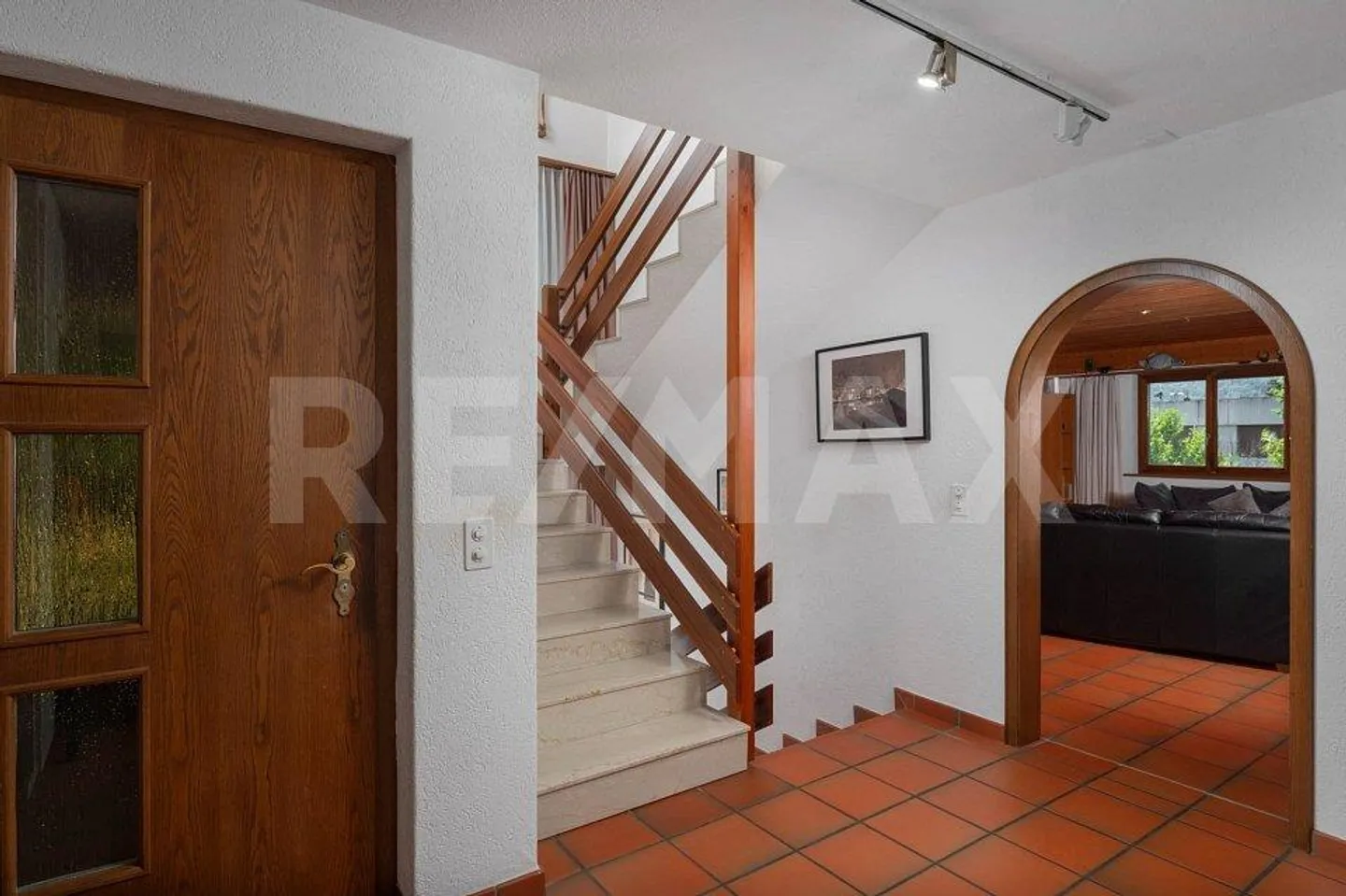Unique Single-Family Home with Apartment - Photo 6 of 13