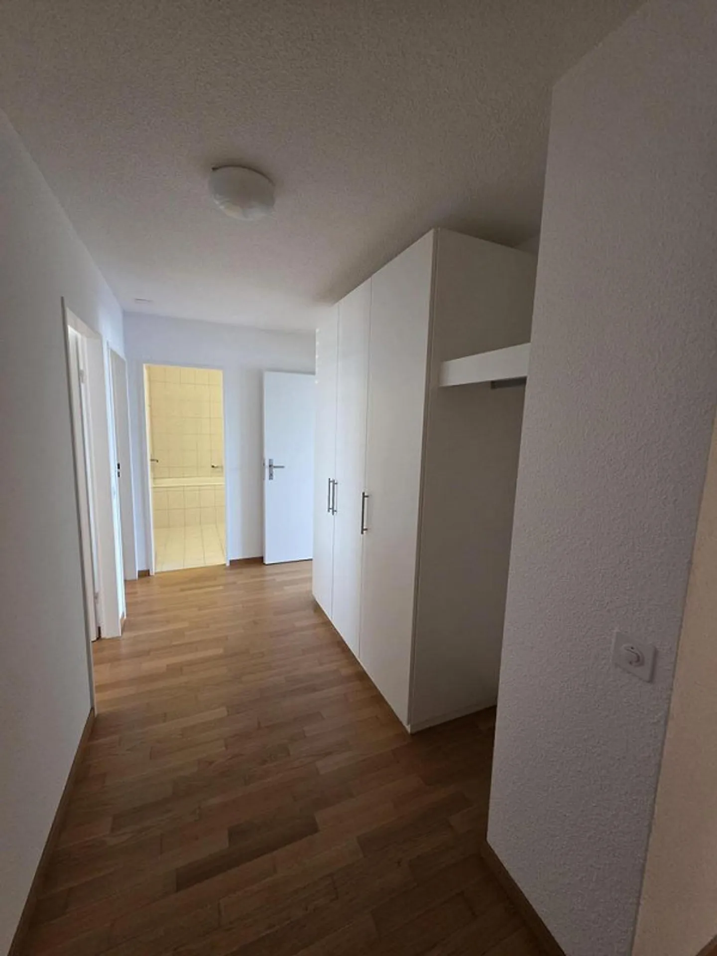 4.5 Zimmer Wohnung, 2. Obergeschoss - Ihr neues zu Hause in Sisseln - Foto 2 von 10
