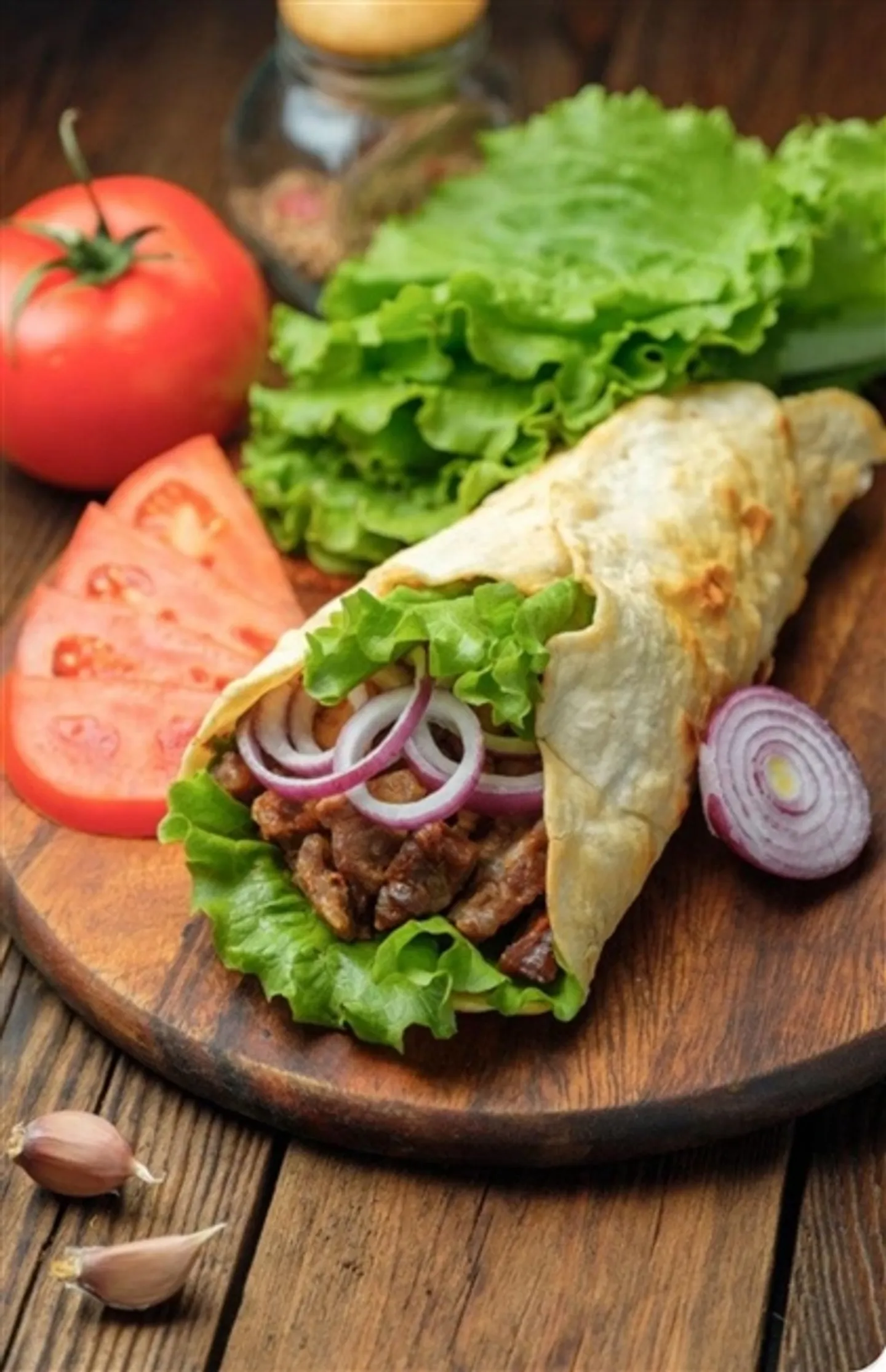 Take Away Snack Caterer is located 2 minutes from the subway and the gym on a busy street. - Photo 1 of 1