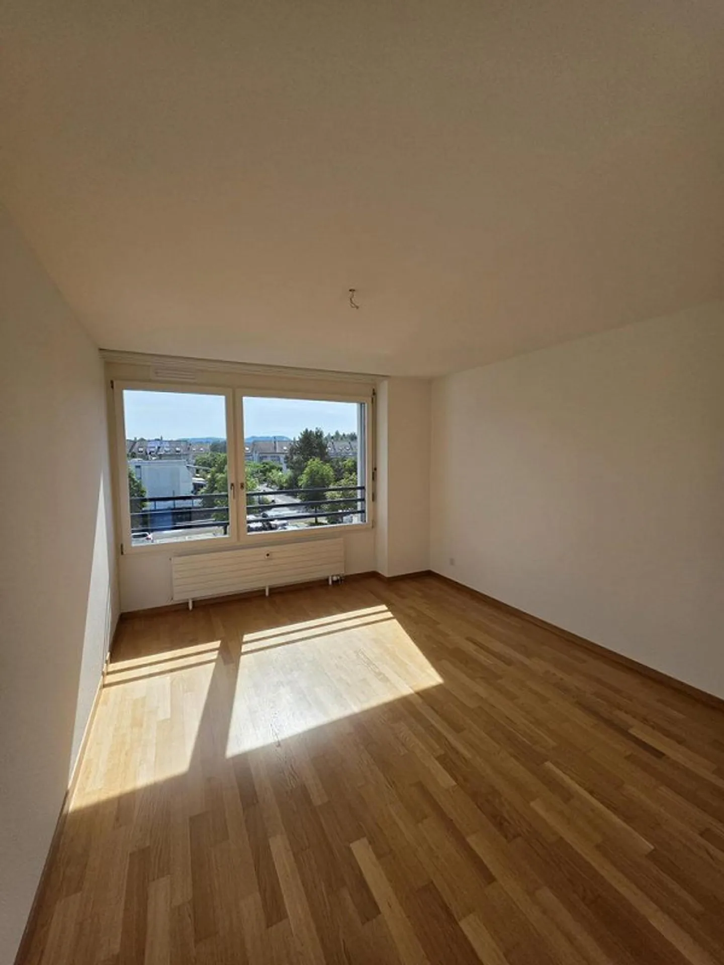 4.5 Zimmer Wohnung, 2. Obergeschoss - Ihr neues zu Hause in Sisseln - Foto 6 von 10