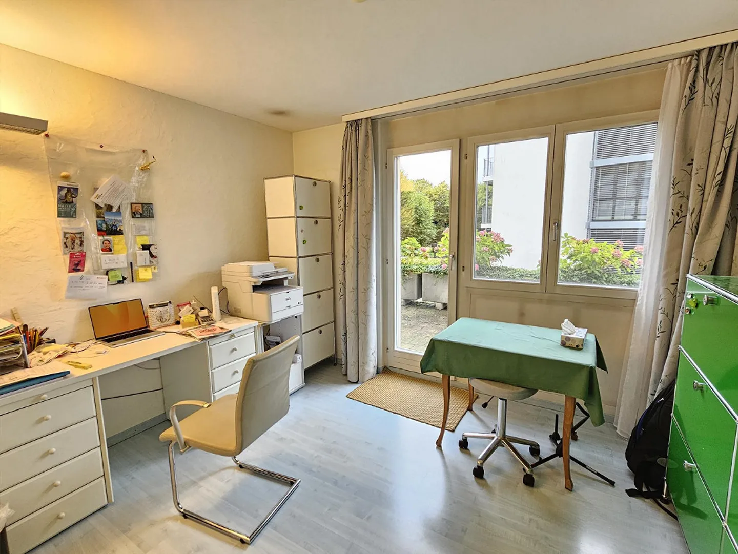 Belle appartement de 5½ pièces dans un emplacement central et populaire - Photo 11 sur 16