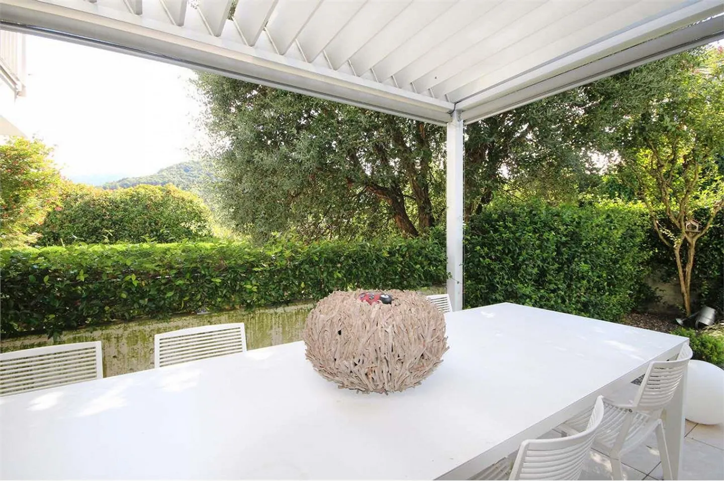 Taverna: casa di design confortevole - Foto 8 di 13