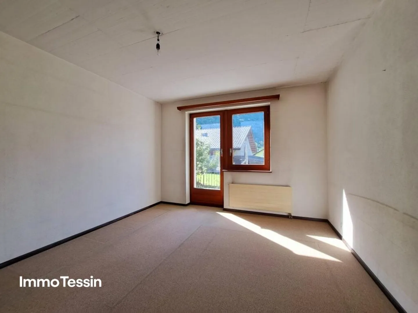 Charmantes Mehrfamilienhaus mit 2 Wohnungen in Malvaglia nahe Biasc... - Foto 11 von 13