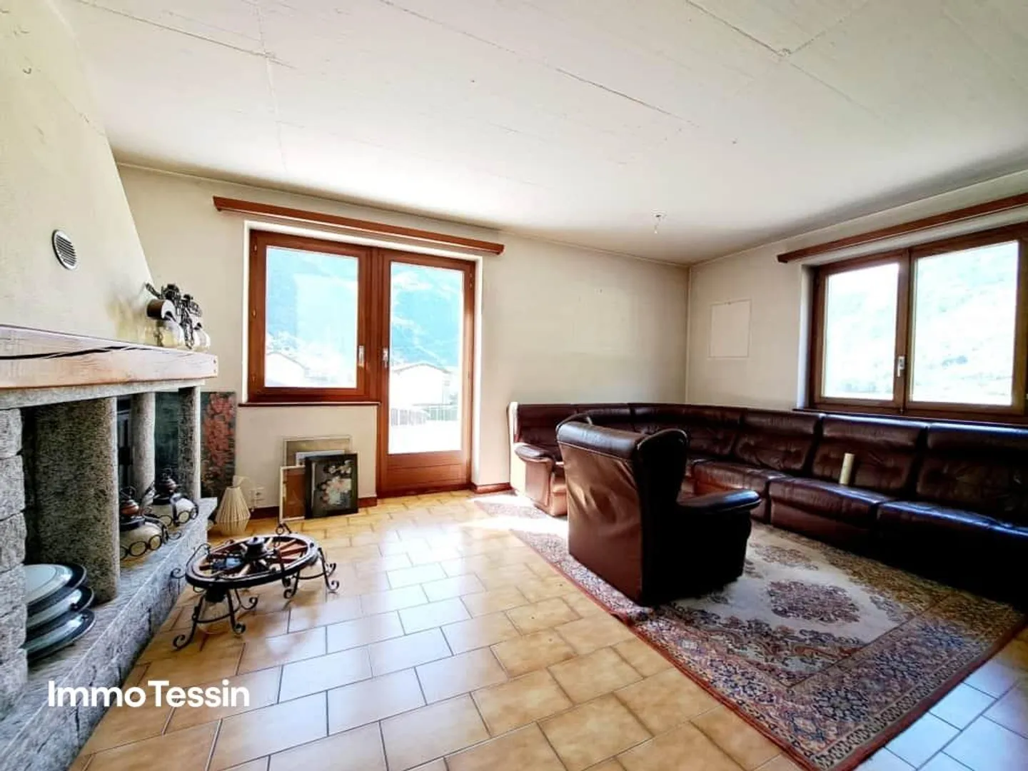 Charmantes Mehrfamilienhaus mit 2 Wohnungen in Malvaglia nahe Biasc... - Foto 9 von 13