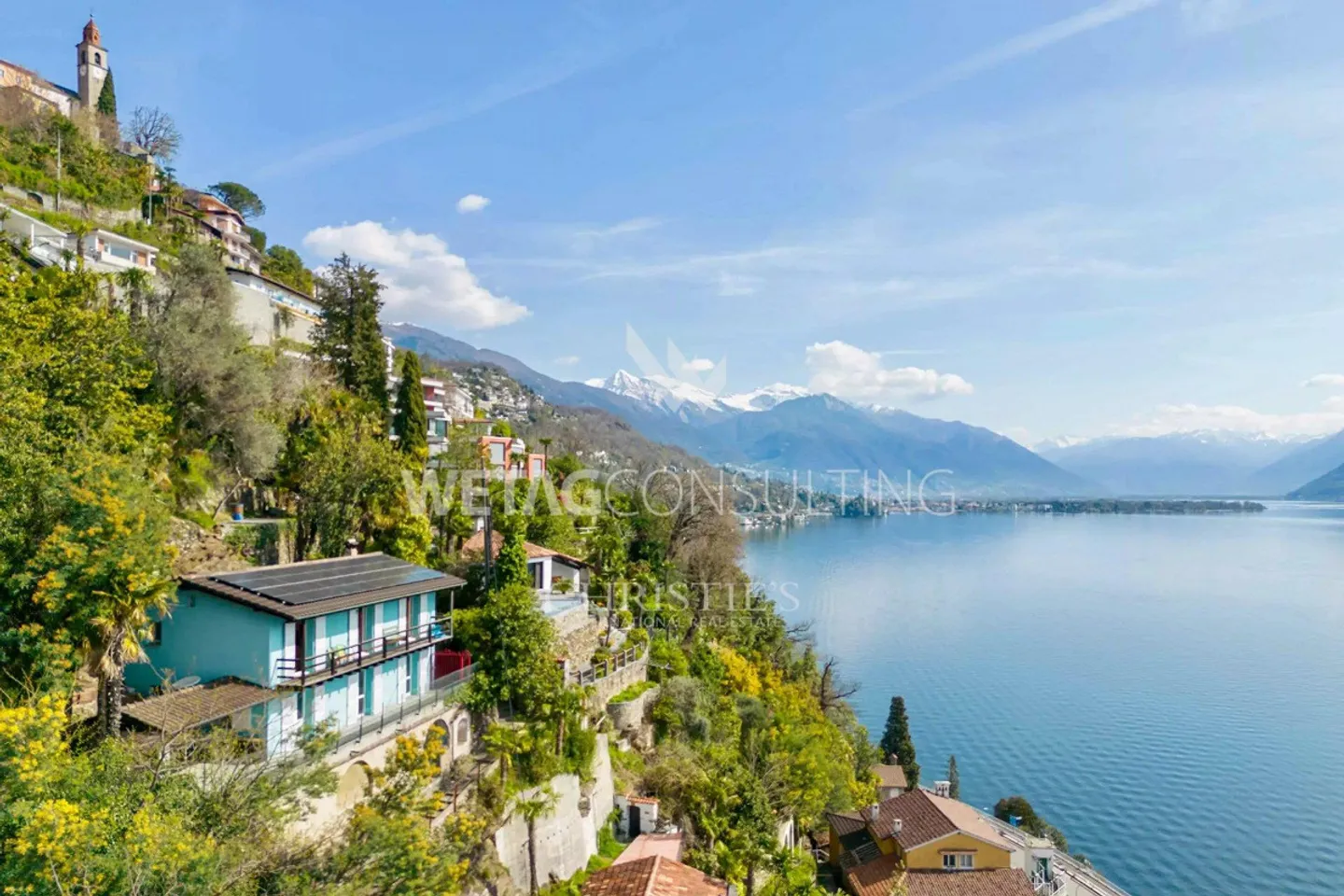 Villa mediterranea da ristrutturare con vista mozzafiato... - Foto 1 di 13