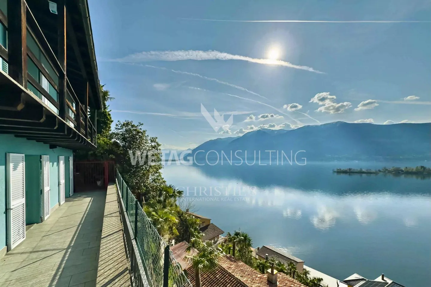 Villa mediterranea da ristrutturare con vista mozzafiato... - Foto 2 di 13