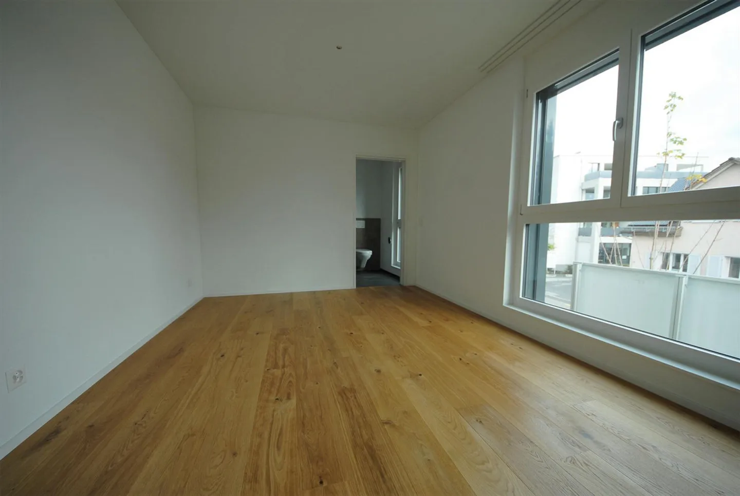 Modernes Apartment mit Terrasse - Foto 5 von 13