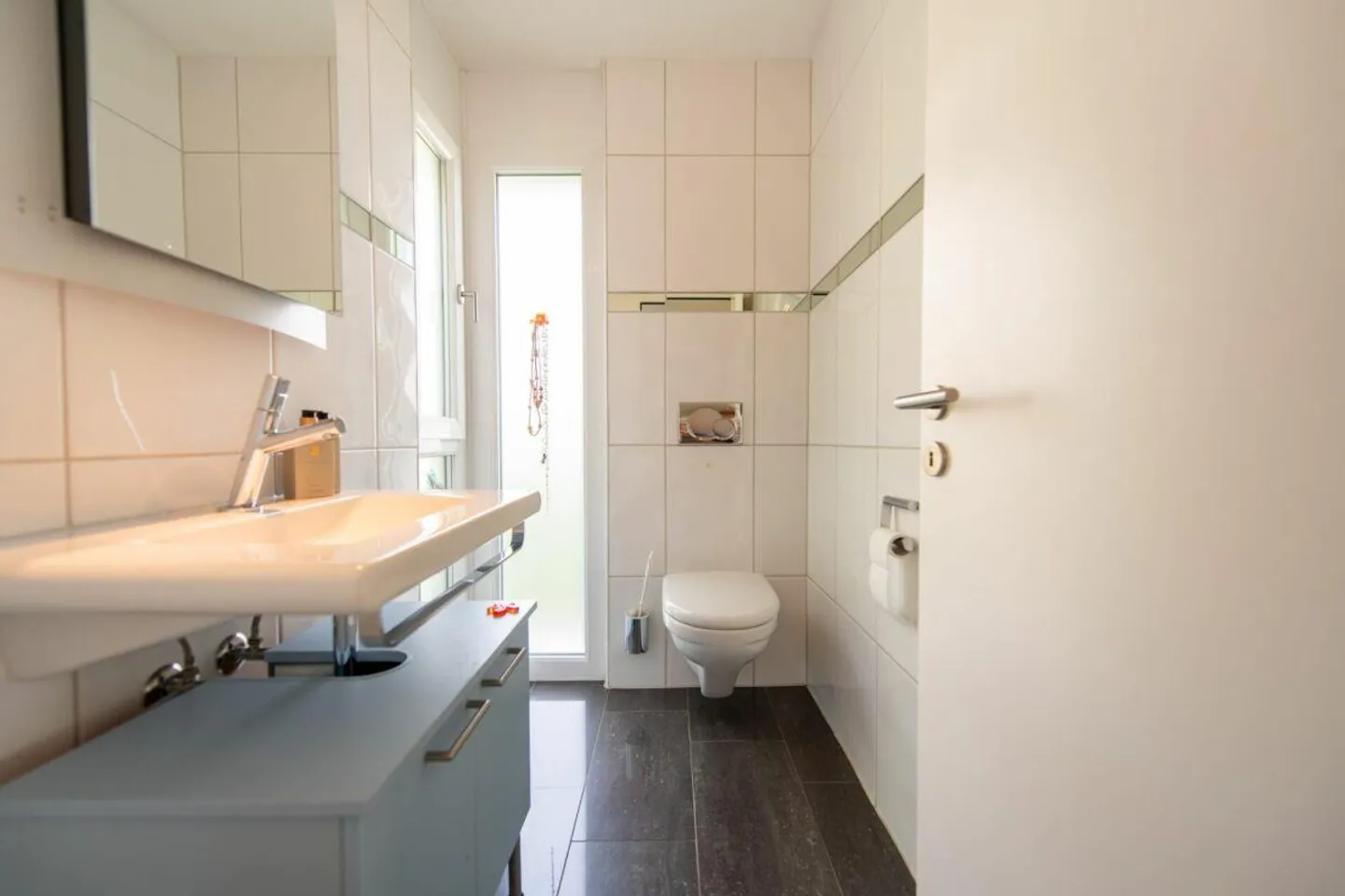 Maison individuelle moderne de 5,5 pièces avec vue sur l'Eiger, le Mönch et la Jungfrau - Photo 8 sur 19