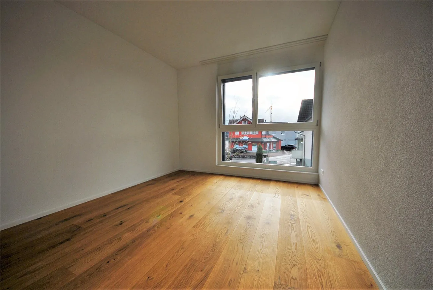 Modernes Apartment mit Terrasse - Foto 6 von 13