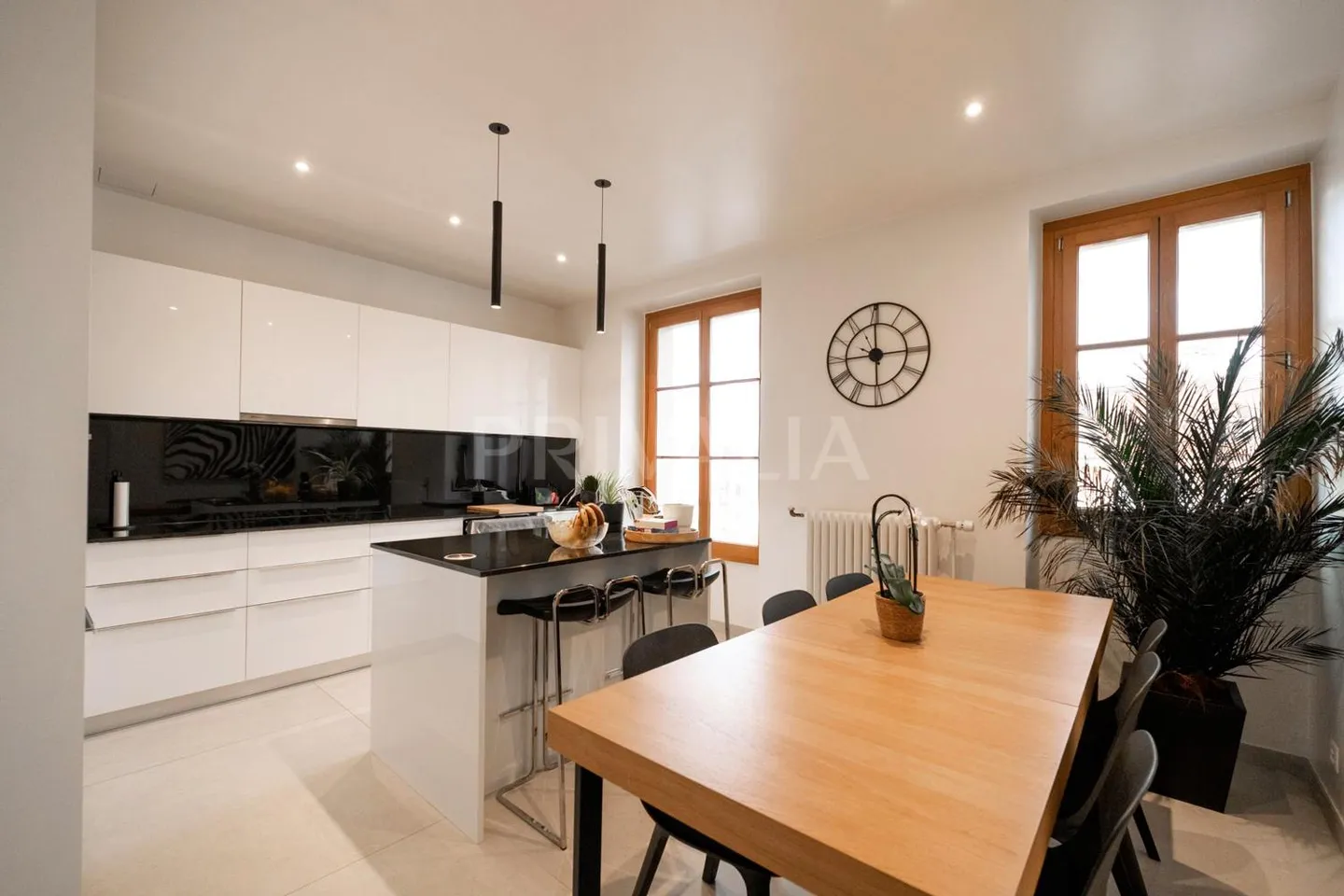 Prächtiges Apartment im Zentrum von Genf - Foto 1 von 7