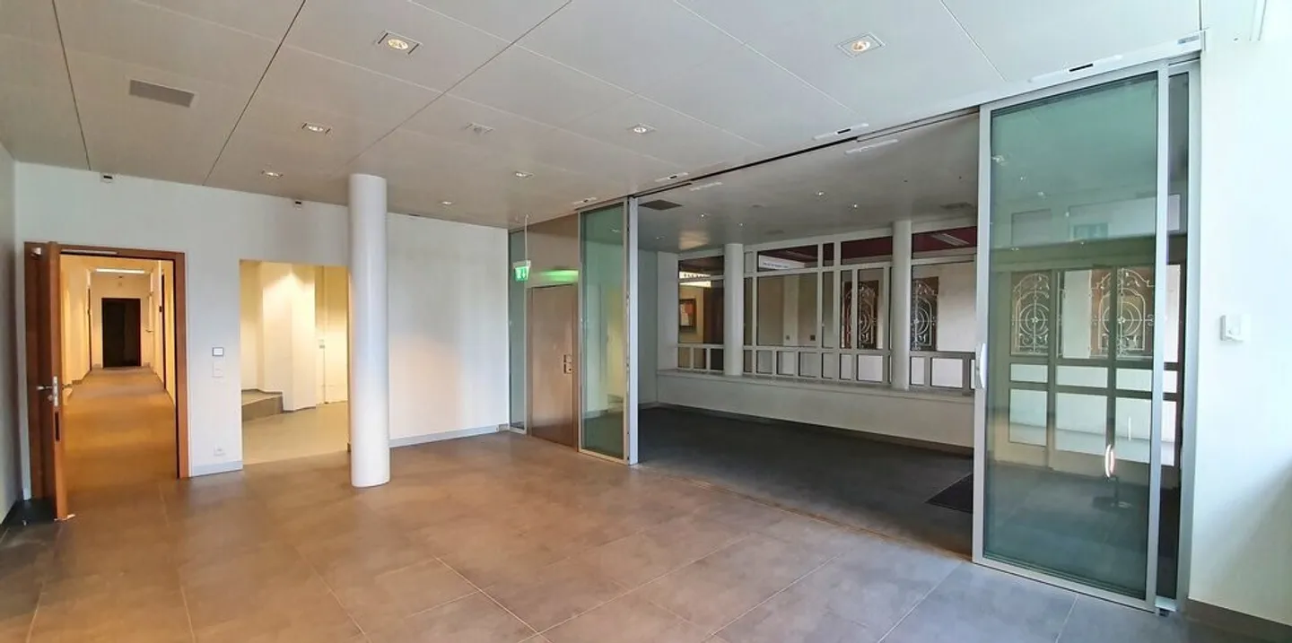 attraktive Räumlichkeiten mitten im Herzen von Bad Zurzach - Photo 3 of 9