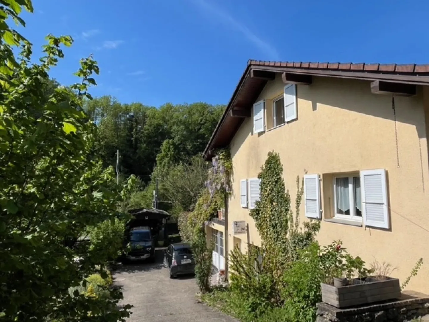 Villa di Lusso in Zona Tranquilla - Foto 8 di 11