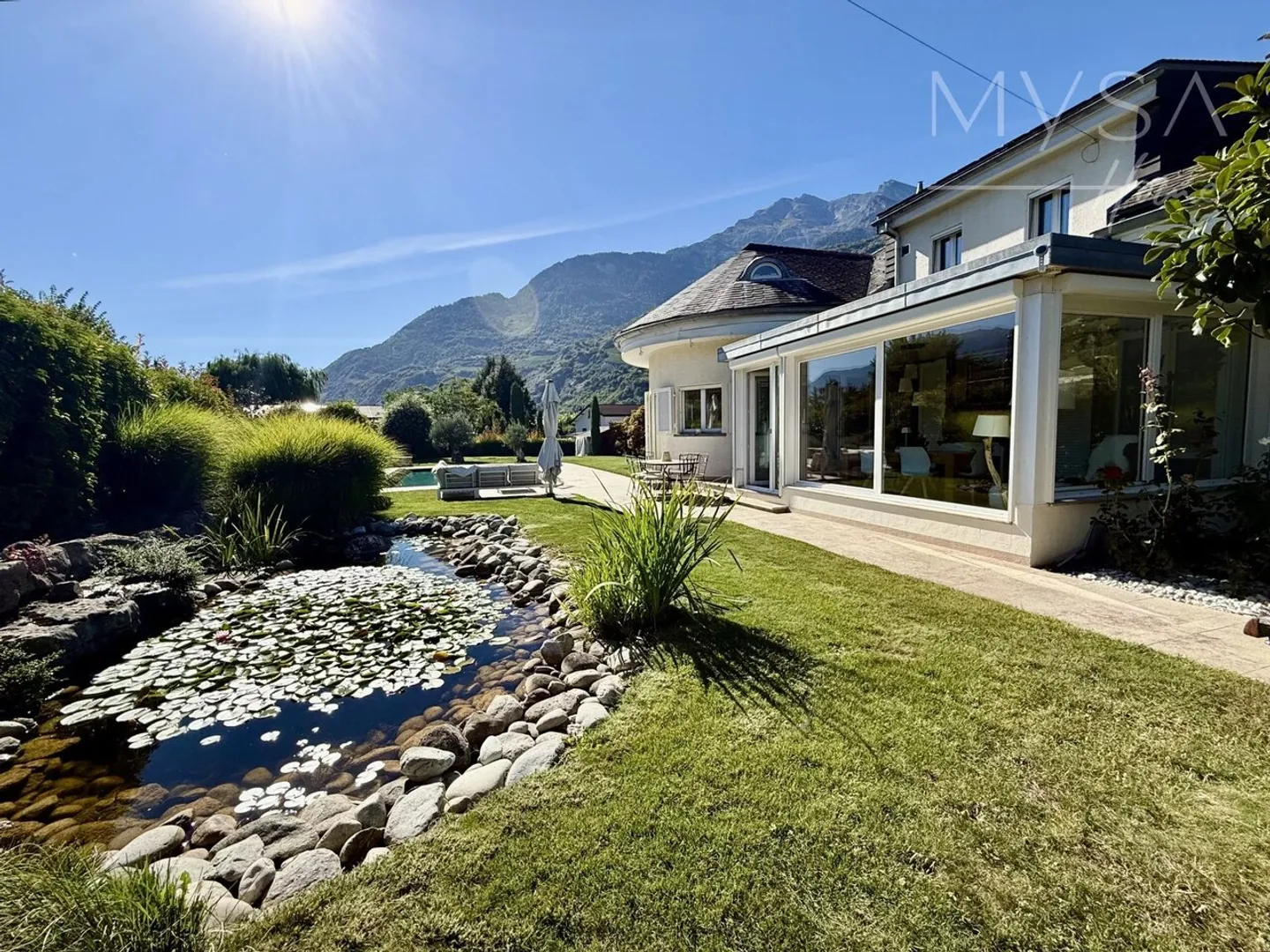 Villa de caractère avec piscine - Photo 11 sur 12