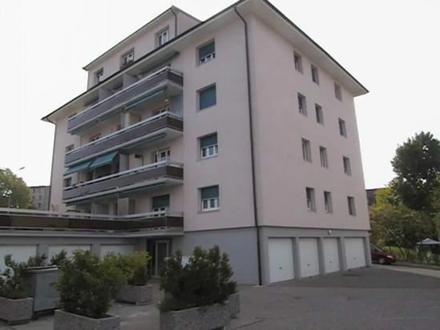 Studio idealmente situato a Crissier - Foto 2 di 2