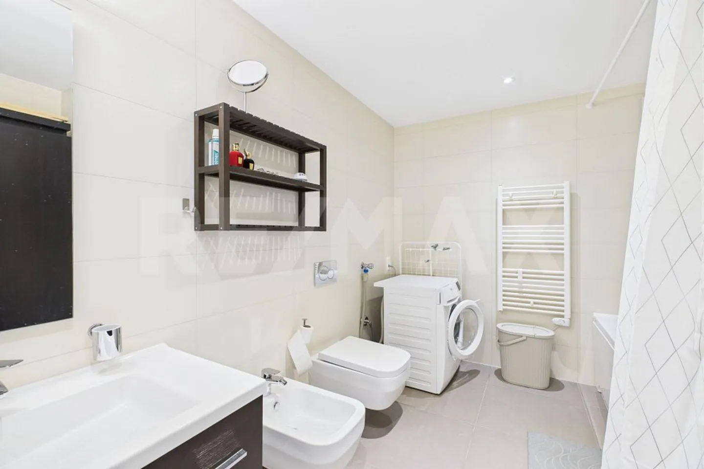 Moderne 2-Zimmer-Wohnung mit Keller und Parkplatz - Foto 13 von 13