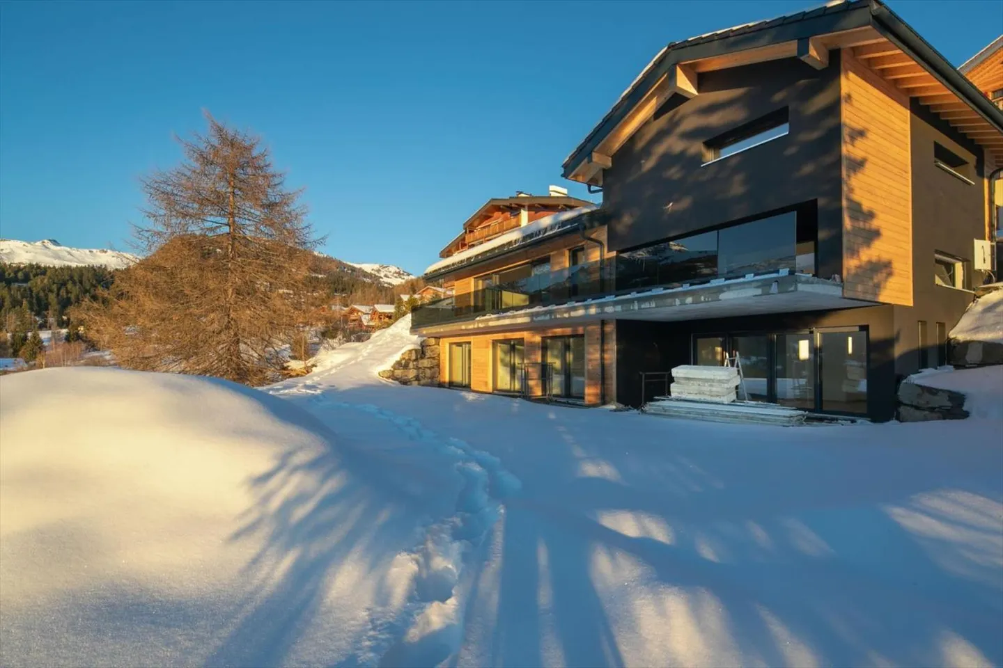 Chalet di 5,5 vani a Crans-Montana - Foto 1 di 7