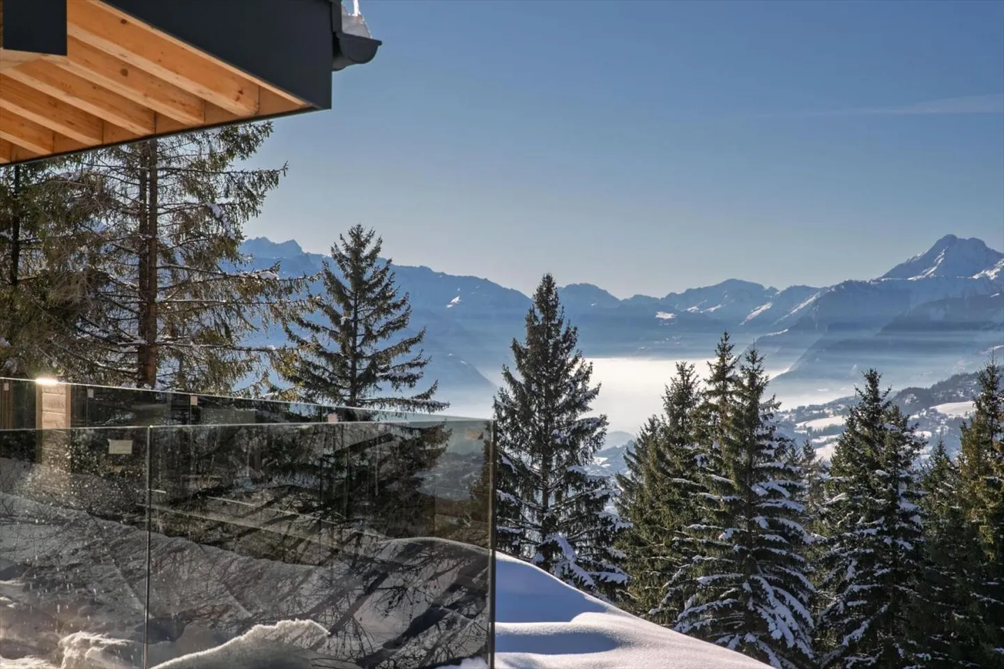 Chalet di 5,5 vani a Crans-Montana - Foto 3 di 7