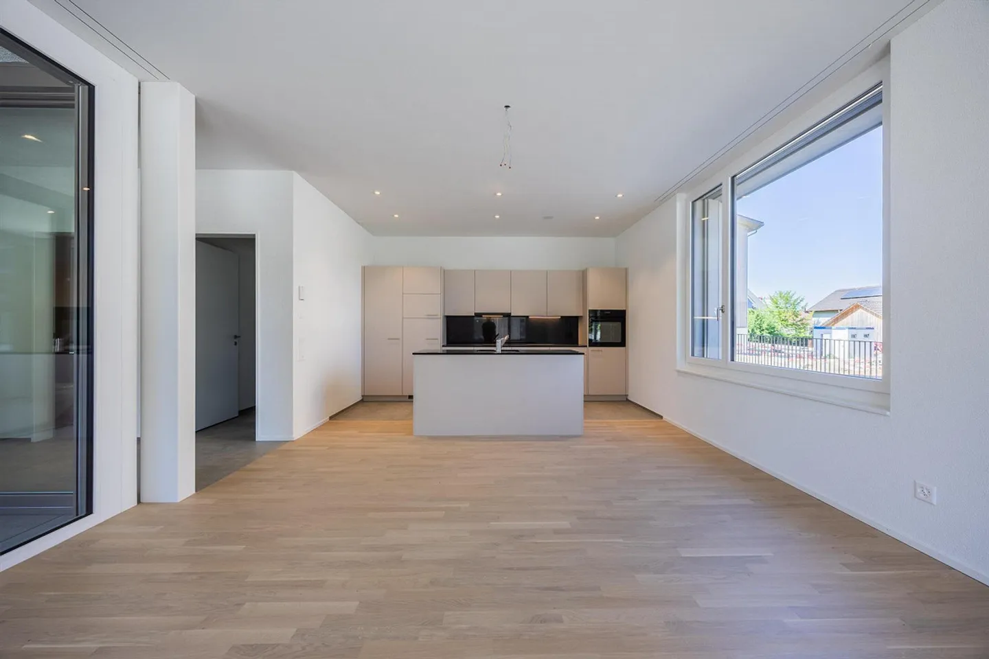 Appartement neuf de 3,5 pièces de haute qualité - Photo 1 sur 6