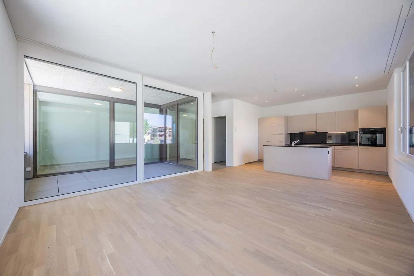 Appartement neuf de 3,5 pièces de haute qualité - Photo 2 sur 6