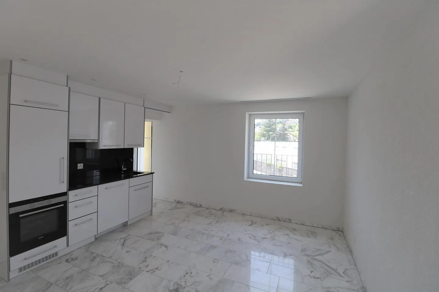 Appartamento 2 locali affascinante nel popolare quartiere Breite - Foto 3 di 5