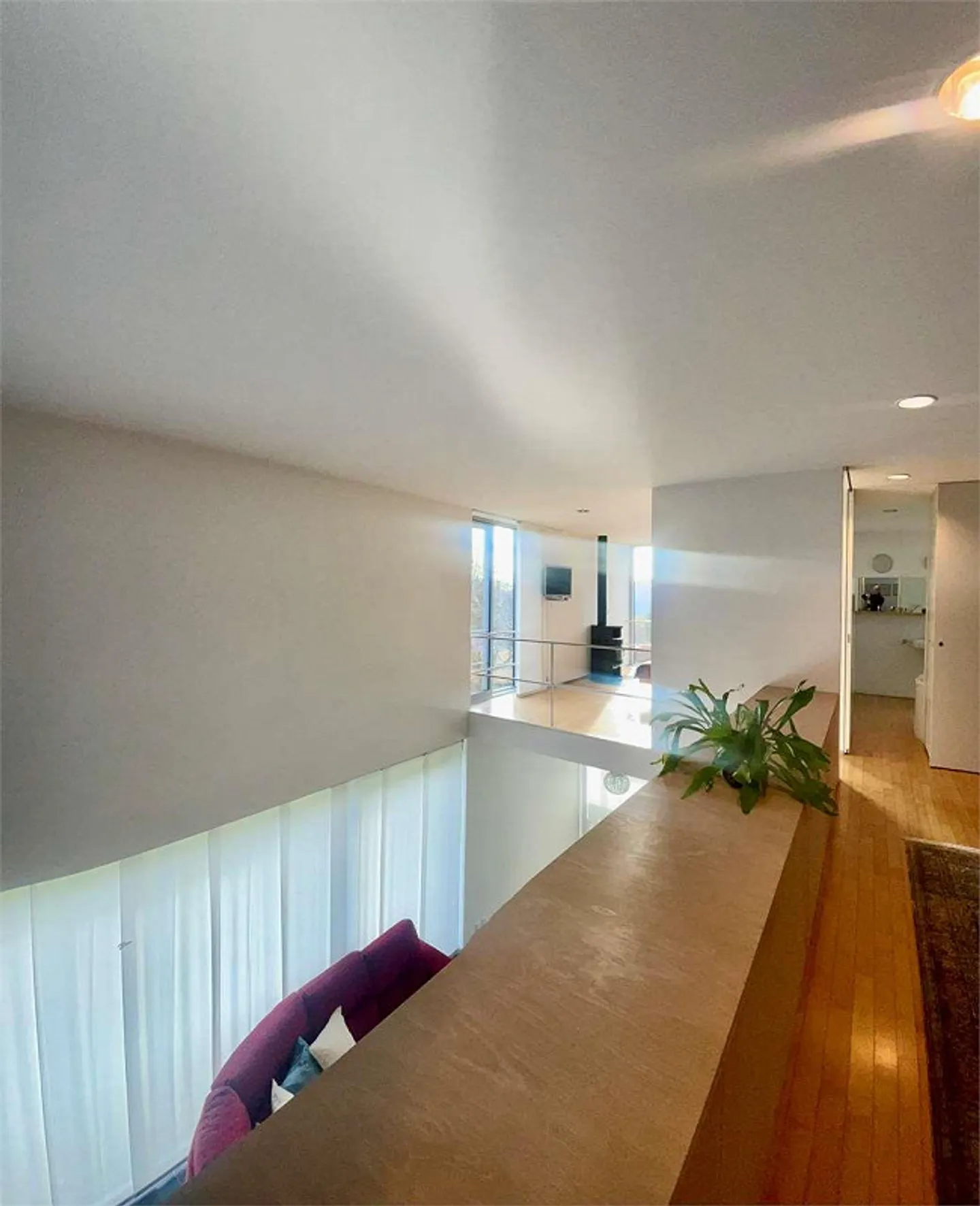 Wunderschöne und elegante Villa mit zeitgenössischem Design - Foto 11 von 13