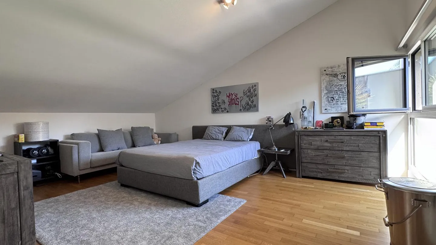 Villa moderna con 7,5 camere, piscina e terreno a Magliaso - Foto 8 di 9