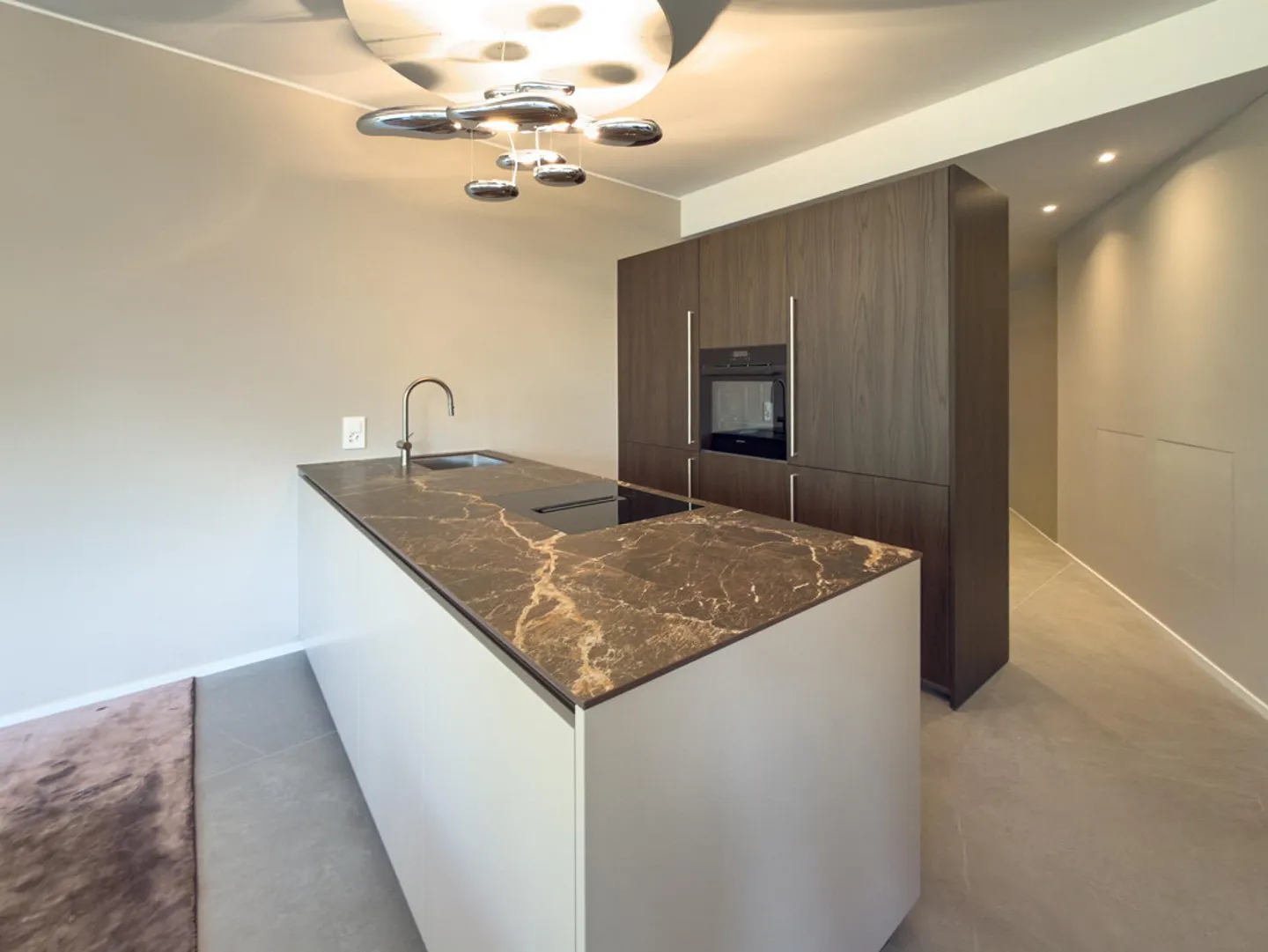 Furnished penthouse in first rental with lake view in Lugano - Photo 2 of 11