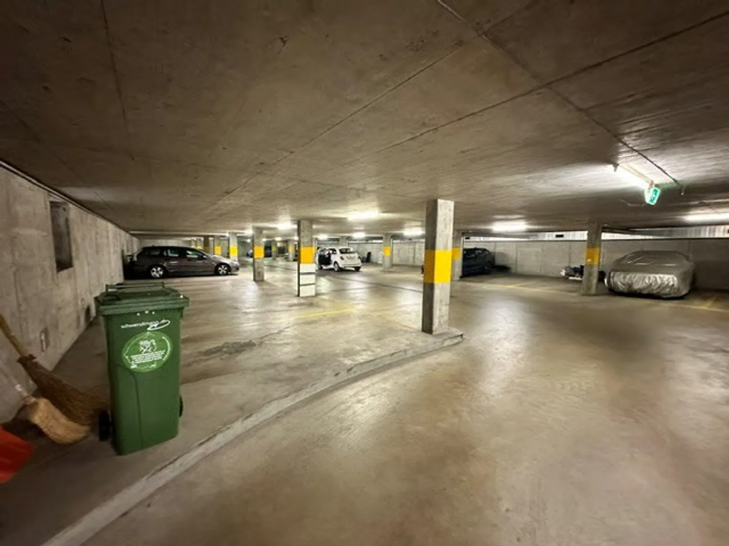 Parking space in the center of Münchenbuchsee for rent - Photo 6 of 6