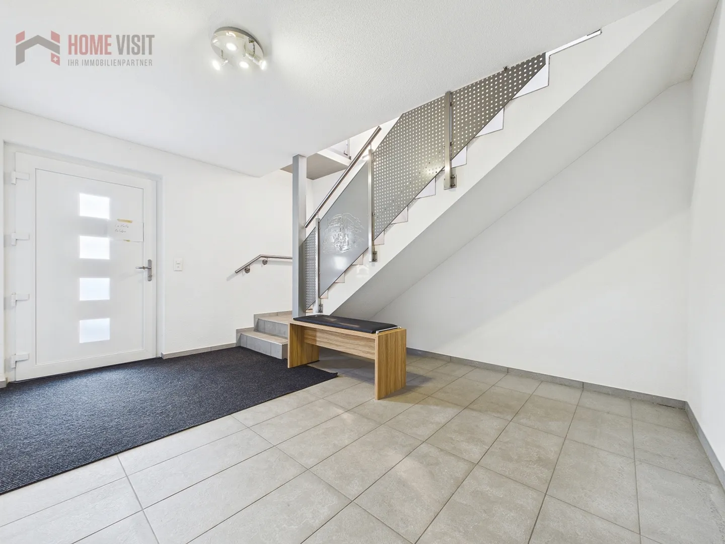 Vielseitige Gewerbeimmobilie mit Wohnraum - Foto 12 von 25