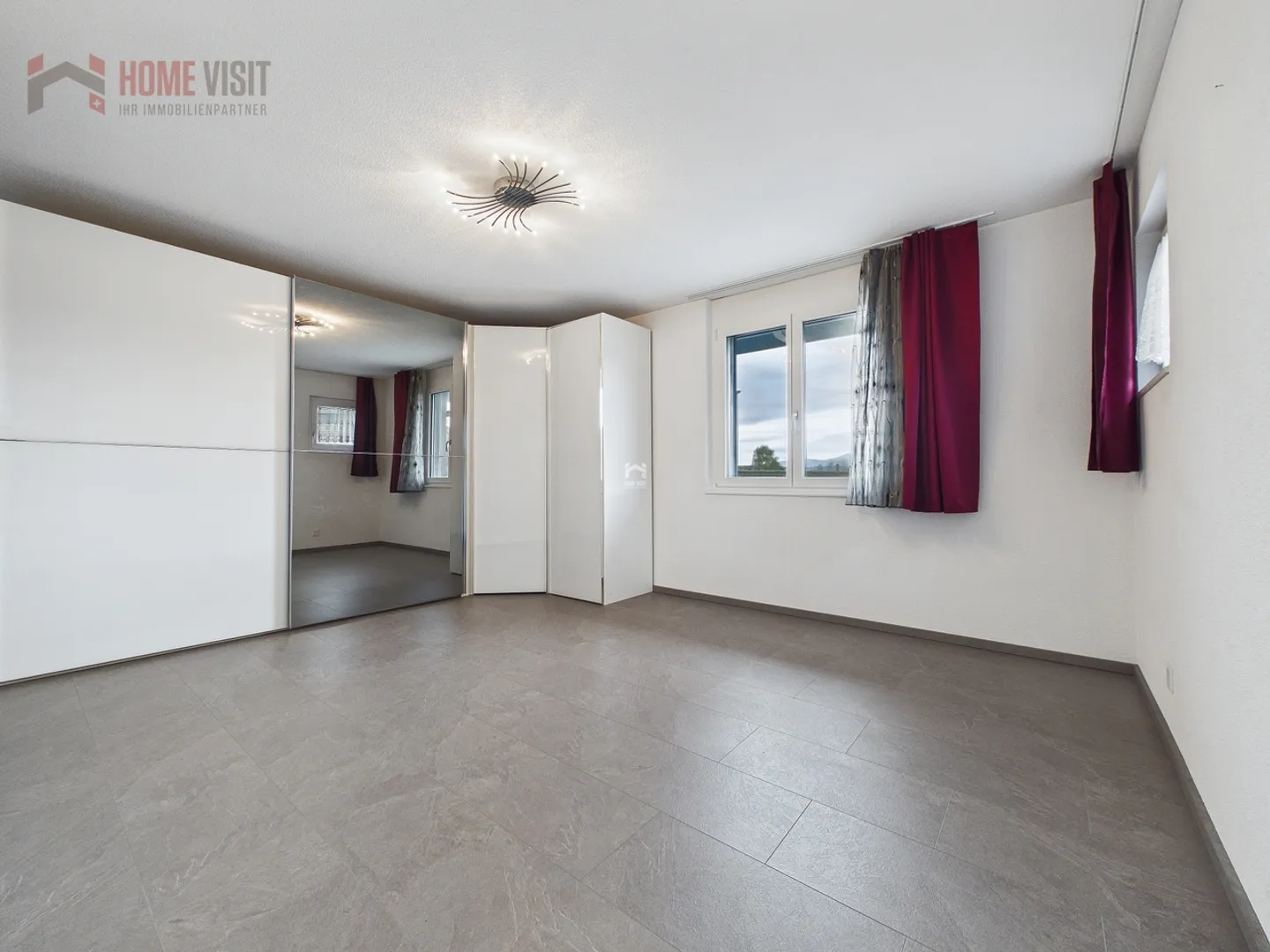 Vielseitige Gewerbeimmobilie mit Wohnraum - Foto 13 von 25