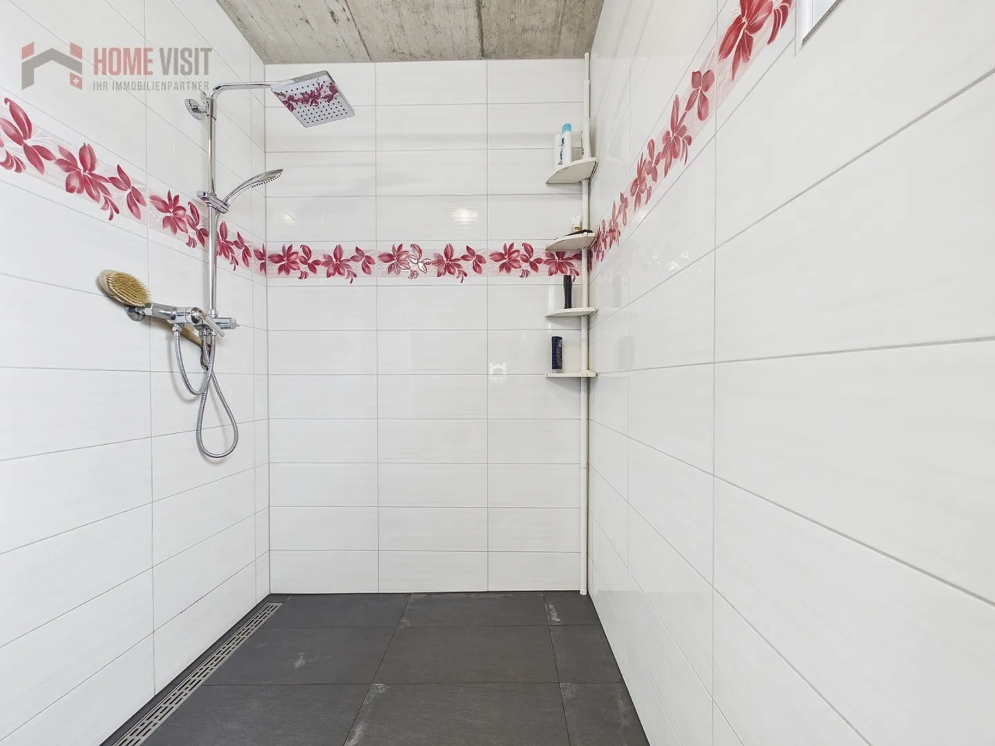 Vielseitige Gewerbeimmobilie mit Wohnraum - Foto 9 von 25