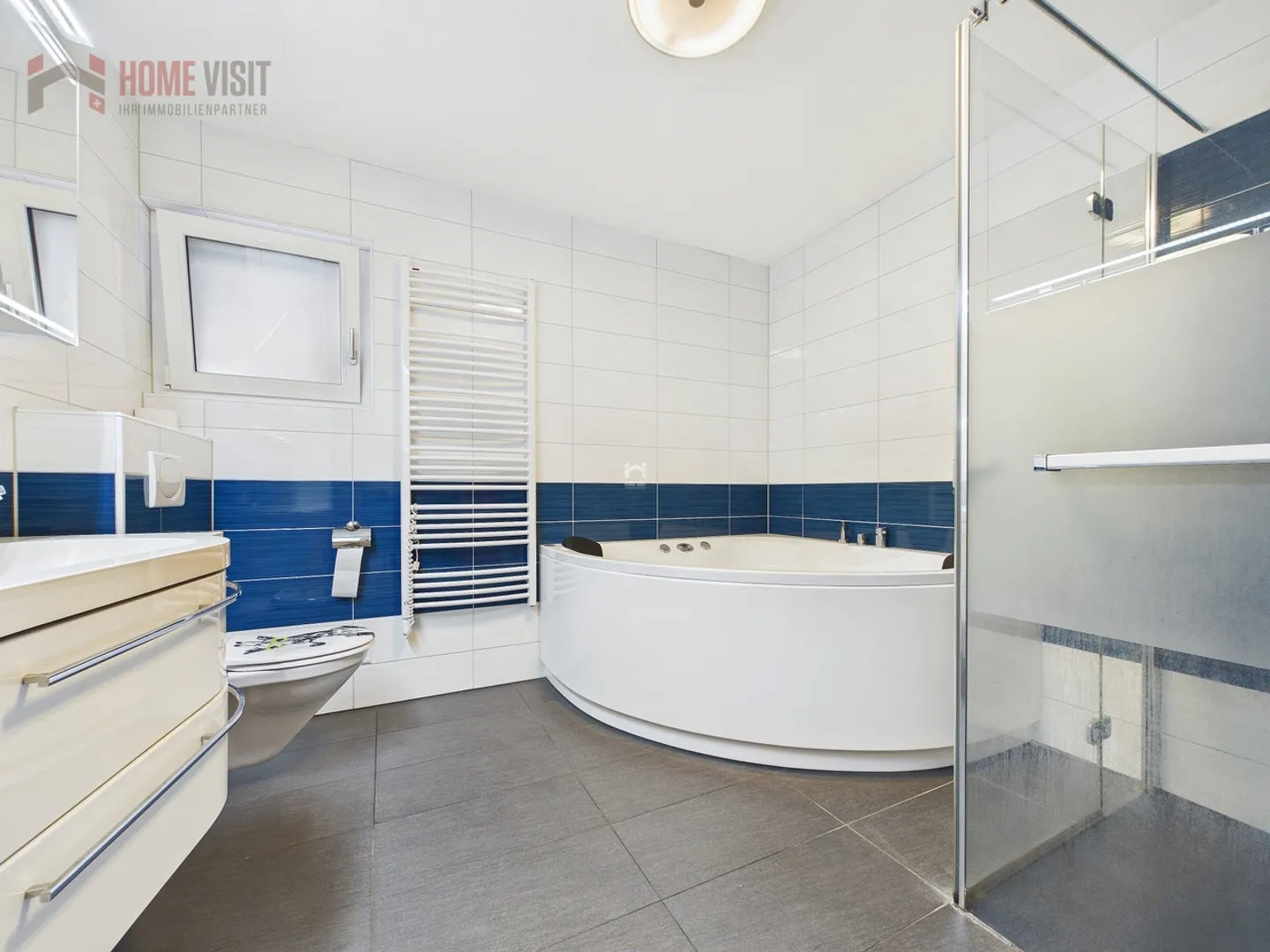 Vielseitige Gewerbeimmobilie mit Wohnraum - Foto 14 von 25