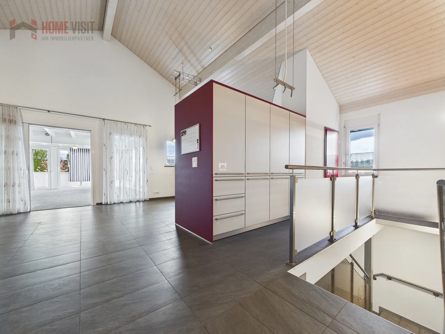 Vielseitige Gewerbeimmobilie mit Wohnraum - Foto 18 von 25