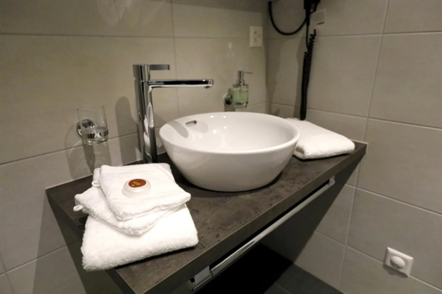 1-room apartment in Reichenburg (SZ), furnished - Photo 7 of 7