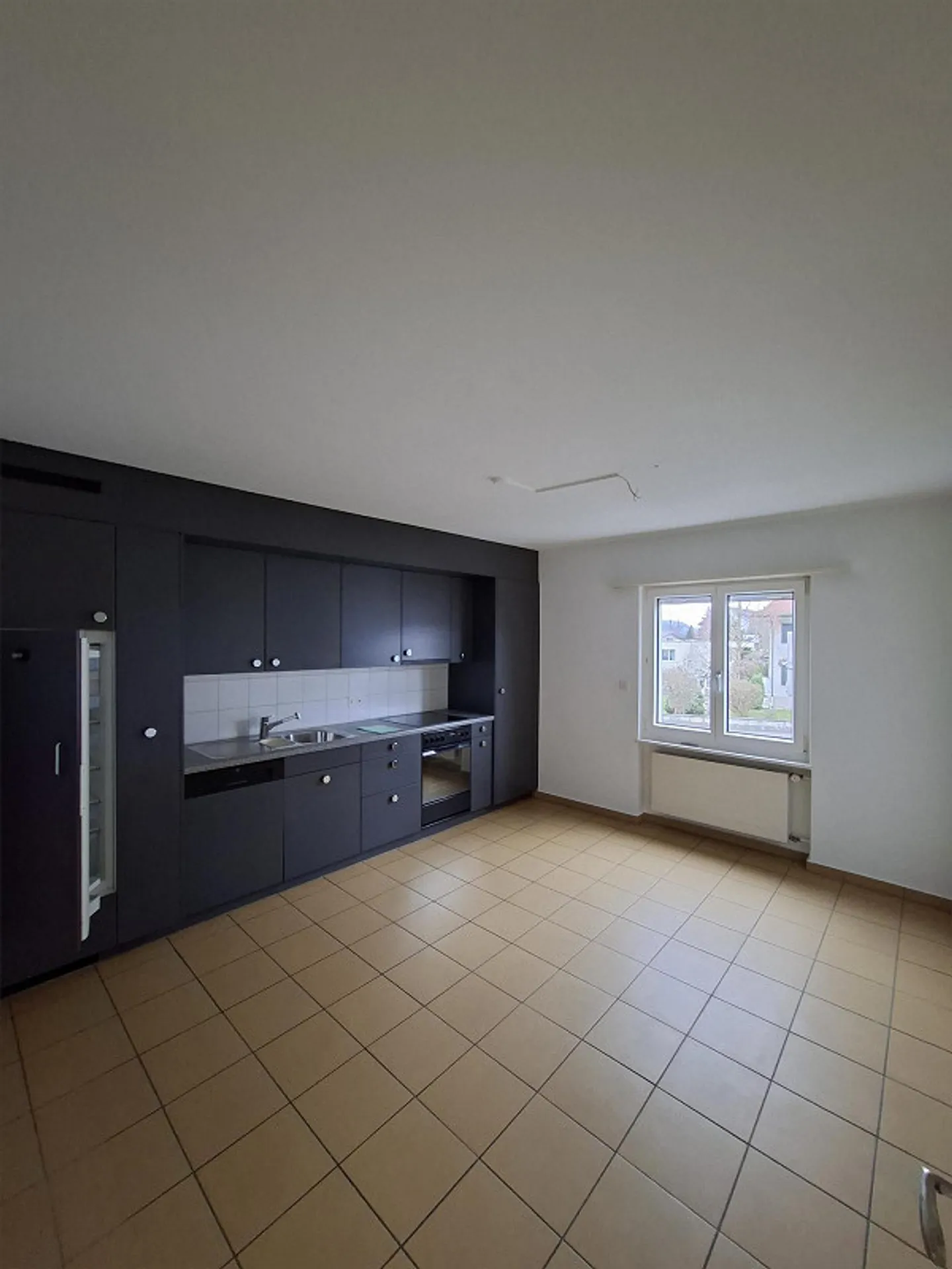 Appartement lumineux de 4 pièces avec terrasse ensoleillée au cœur de Reiden LU - Photo 3 sur 6